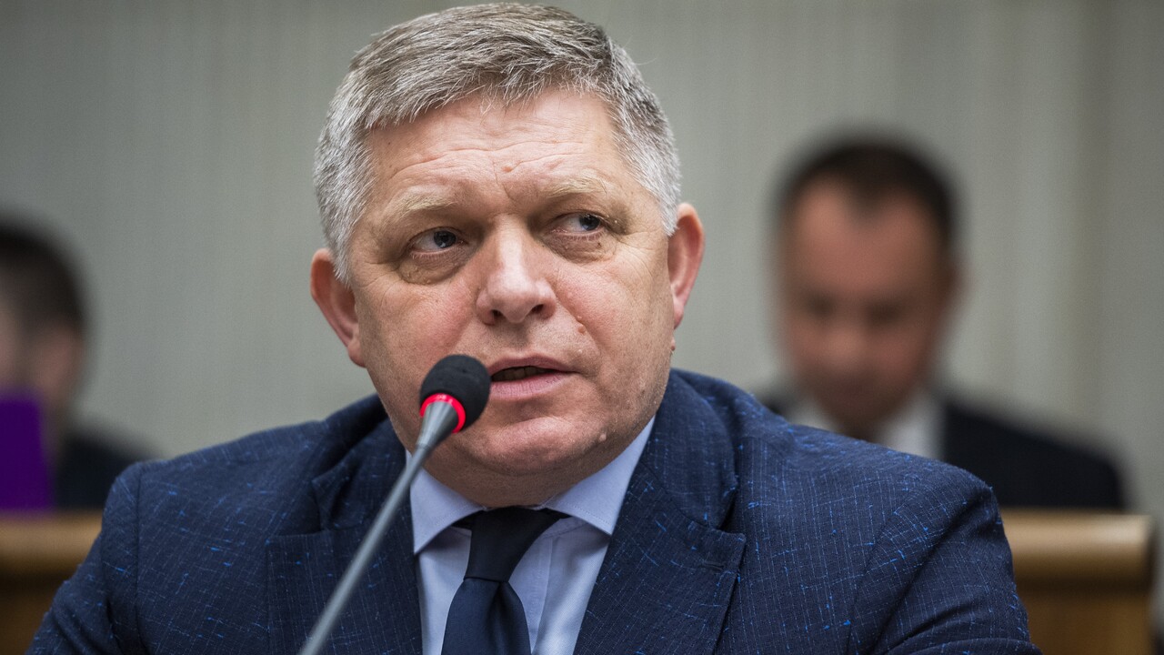 Fico odmieta voľby v septembri. Navrhol termín o niekoľko mesiacov