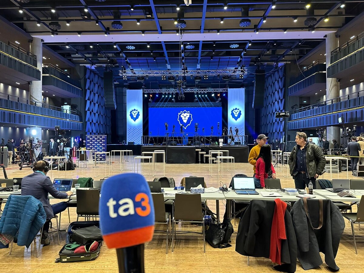 Prípravy v štábe Petra Pavla