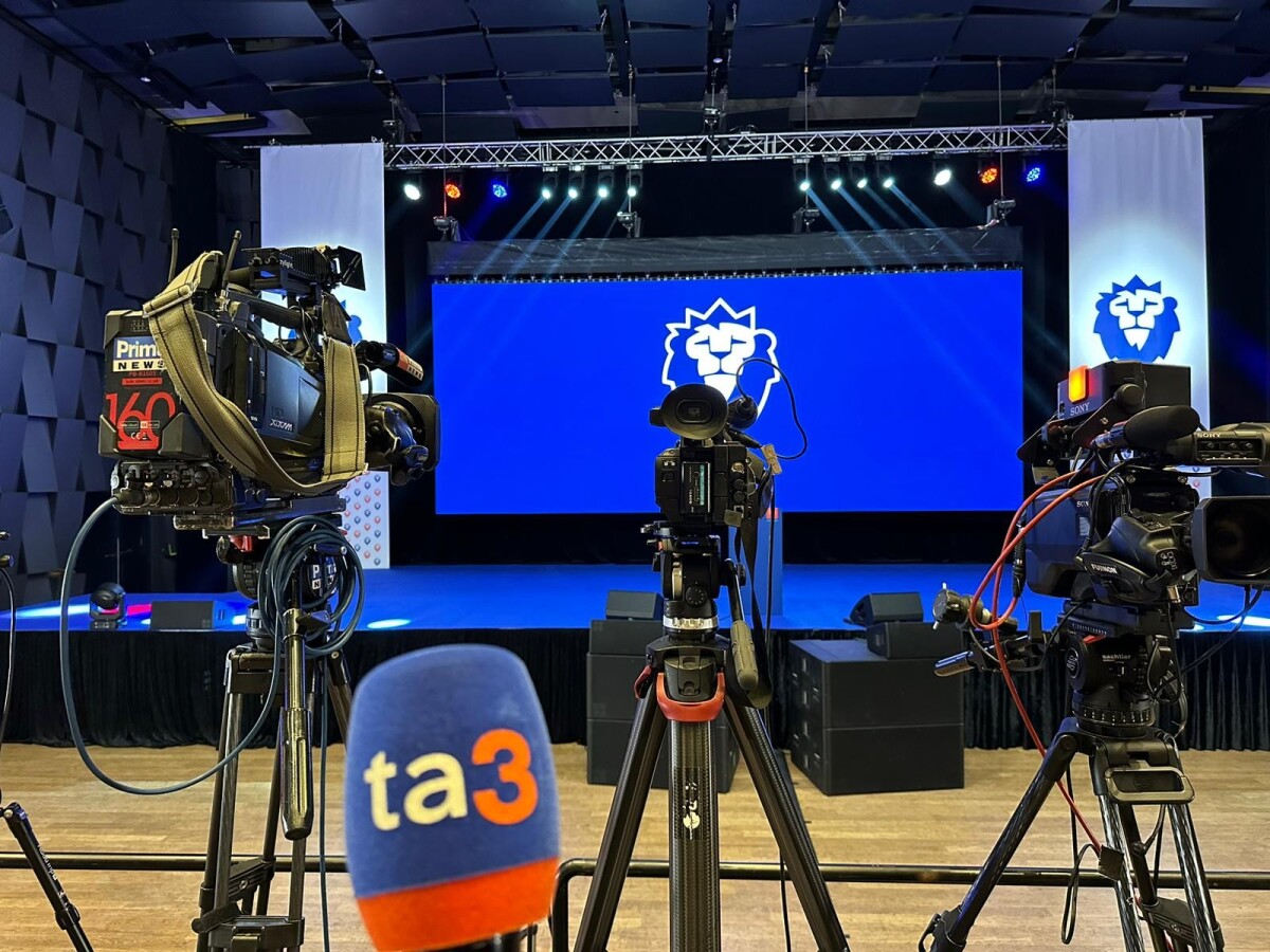 Prípravy v štábe Petra Pavla