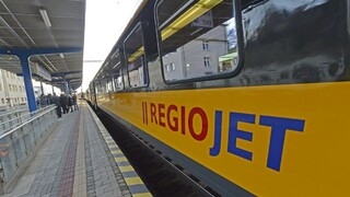 Železničná doprava pod Tatrami je obnovená. Polícia preverovala bombovú hrozbu