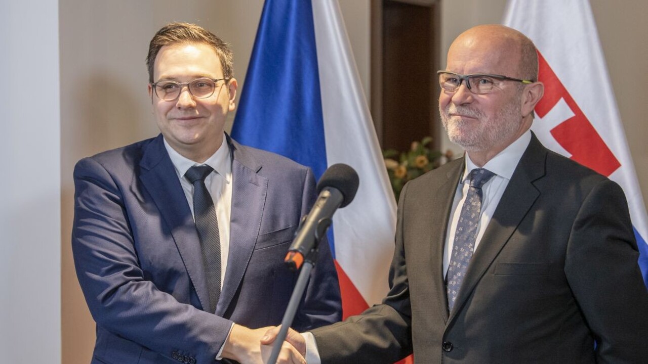 FOTO: Káčer sa stretol s Lipavským, zhodli sa na zintenzívnení spolupráce medzi Českom a Slovenskom