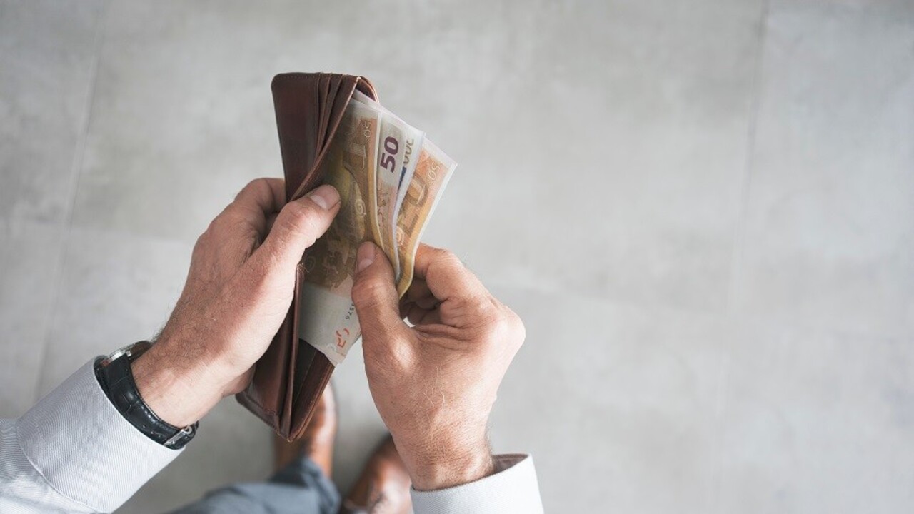 Každý tretí Slovák nemá finančnú rezervu, zhoršenú finančnú situáciu pritom uvádza 23 %