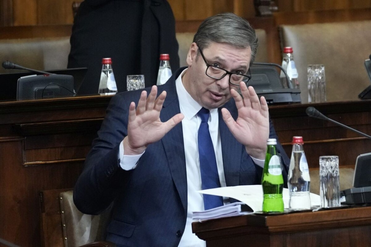 Vučić v srbskom parlamente