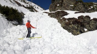 Vo Vysokých a Západných Tatrách je veľké riziko pádu lavín