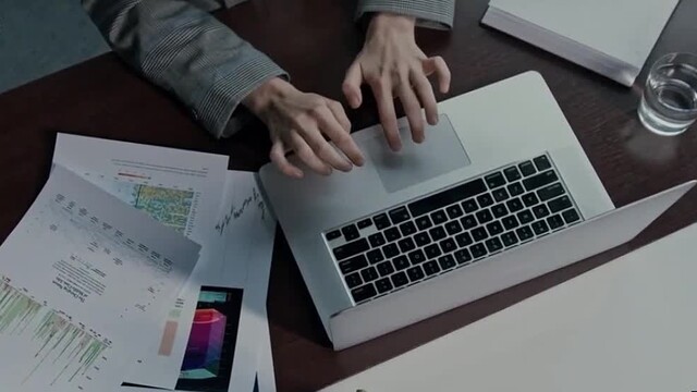 Európskym investorom sa zlepšila nálada, už nepočítajú s recesiou v eurozóne