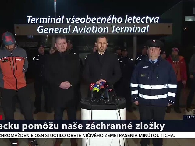 TB E. Hegera, R. Mikulca a P. Mikuláška pre odchodom záchranných zložiek do Turecka