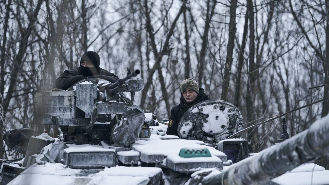 Britský obranný priemysel s Kyjevom rokuje, aby mohol na Ukrajine vyrábať zbrane