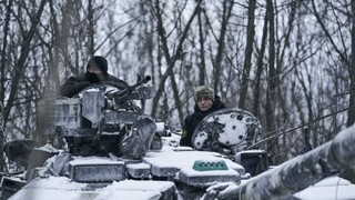 Tvrdé boje o Bachmut pokračujú, uviedlo ukrajinské velenie