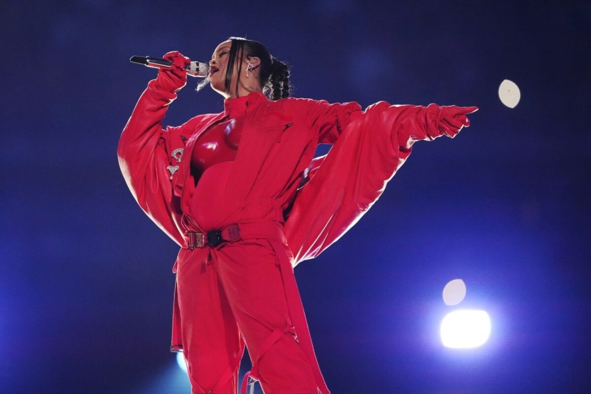 Rihanna počas prestávky Super Bowlu