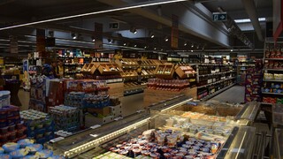 Obchody aj výroba sa bránia, že nemôžu za zvyšovanie cien potravín. Inflácia vznikla mimo Slovenska