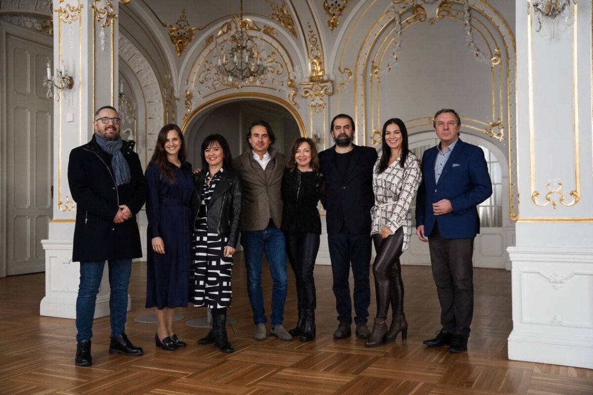 Krištáľové krídlo