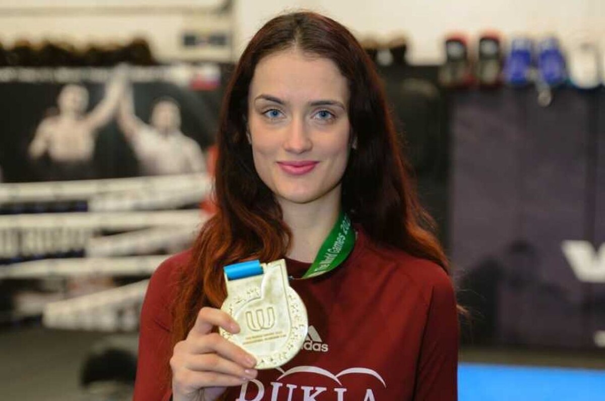 Krištáľové krídlo