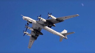 Pozemná ofenzíva sa zadrháva. Hrozí, že Moskva na Ukrajine aktívnejšie nasadí letectvo