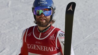 Schwarz vedie po prvom kole obrovského slalomu na MS