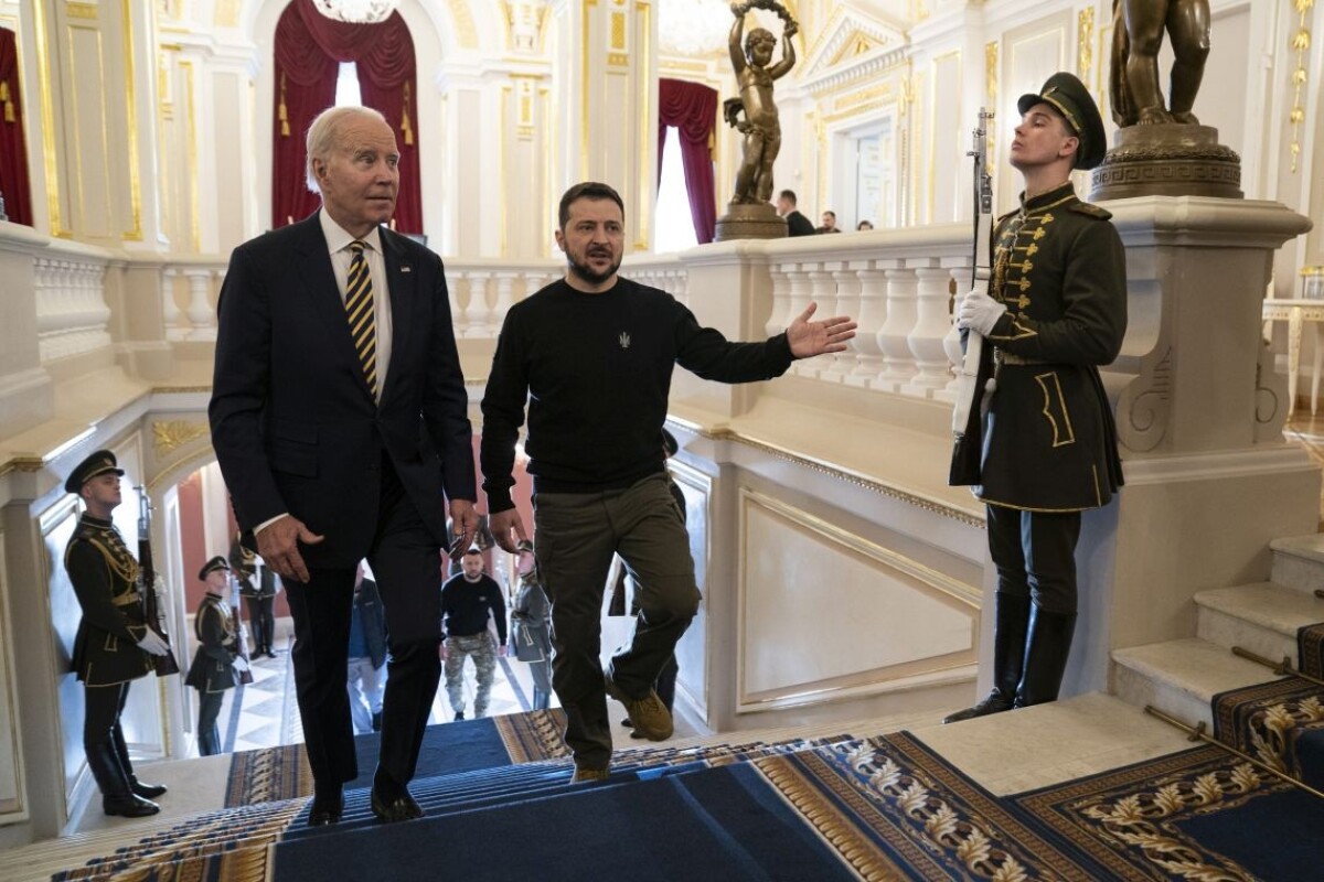 Joe Biden a Volodymyr Zelenskyj
