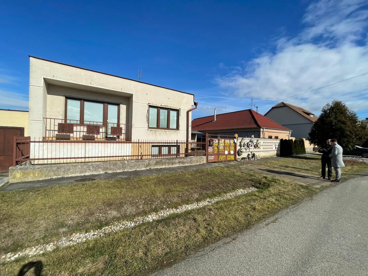 Na snímke dom zavraždeného novinára Jána Kuciaka a jeho snúbenice Martiny Kušnírovej.