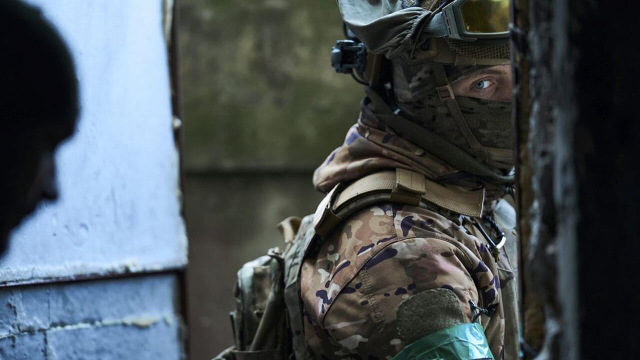 Ukrajinský štáb priznal, že Rusi obkľúčili Bachmut aj zo severozápadu, píše BBC