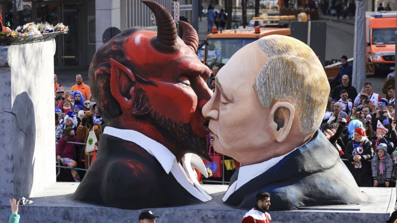 Kult smrti a glorifikácia invázie. Rusko pripravuje deti na veľkú existenciálnu vojnu