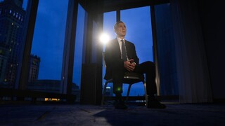 Čína zvažuje a možno plánuje dodávky zbraní pre Rusko, povedal šéf NATO