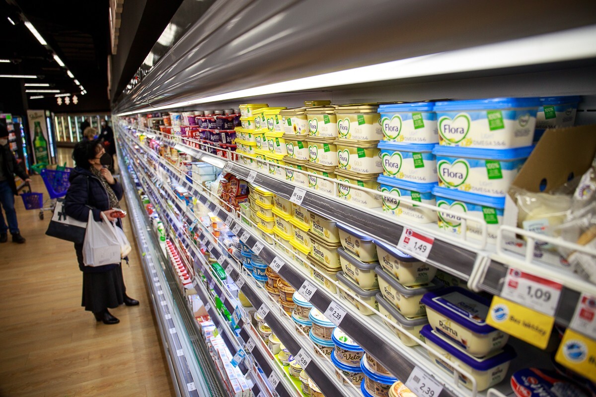 Nakupovanie potravín v obchode