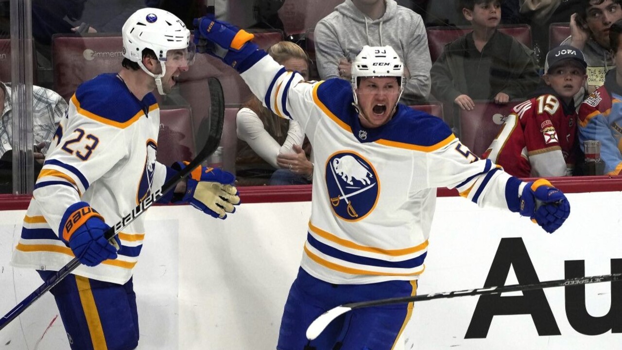 NHL: Colorado vyhralo na ľade Jets, Buffalo s druhým triumfom za sebou