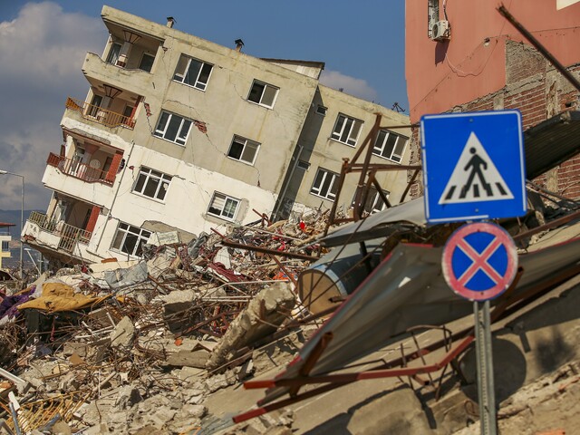 Východné Turecko zasiahlo ďalšie zemetrasenie, spadlo niekoľko budov