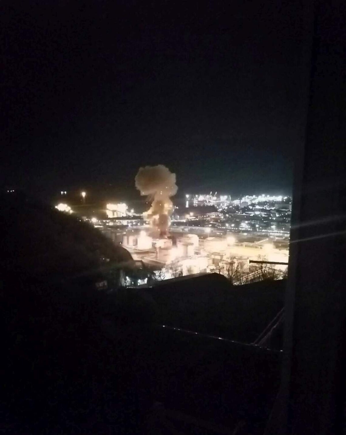 Výbuch ropného skladiska v Tuapse