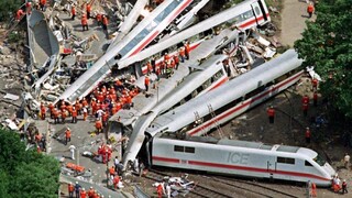 FOTO: Najtragickejšie vlakové nehody v Európe za posledných 30 rokov