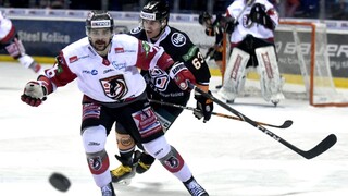 V hokejovej Tipos extralige hrajú Košice o čelo a Prešov o záchranu