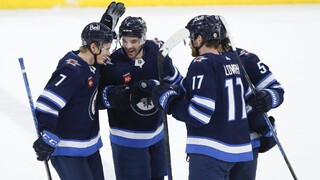NHL: Oilers podľahli Winnipegu, Boston natiahol šnúru triumfov