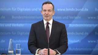 O zákaze spaľovacích motorov sa vedie dialóg, nemecký minister dopravy vidí možnosť dohody