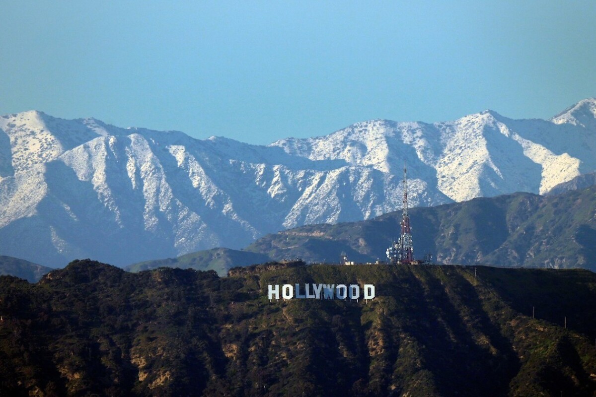 Hollywood sign