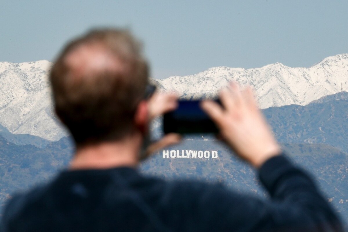 Hollywood sign
