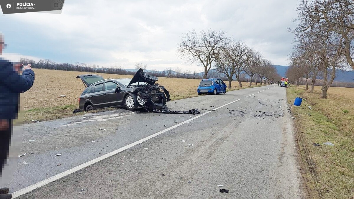 Dopravná nehoda medzi obcami Zbudza a Staré