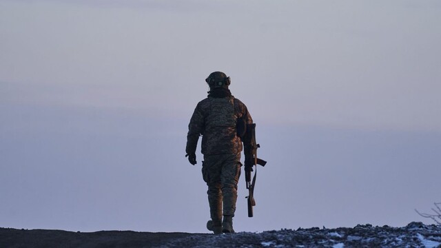 Rusko od začiatku vojny prišlo o viac ako 160-tisíc vojakov, tvrdí Kyjev