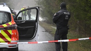Školáčky v Nemecku sa priznali k dobodaniu 12-ročného dievčaťa na smrť