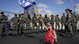 V Izraeli sa opäť začali protesty proti súdnej reforme, ľudia budú demonštrovať na 150 miestach