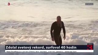 Austrálčan zdolal svetový rekord, na vlnách surfoval viac ako 40 hodín