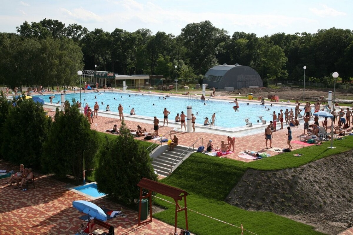 Kúpalisko vo Veľkom Mederi