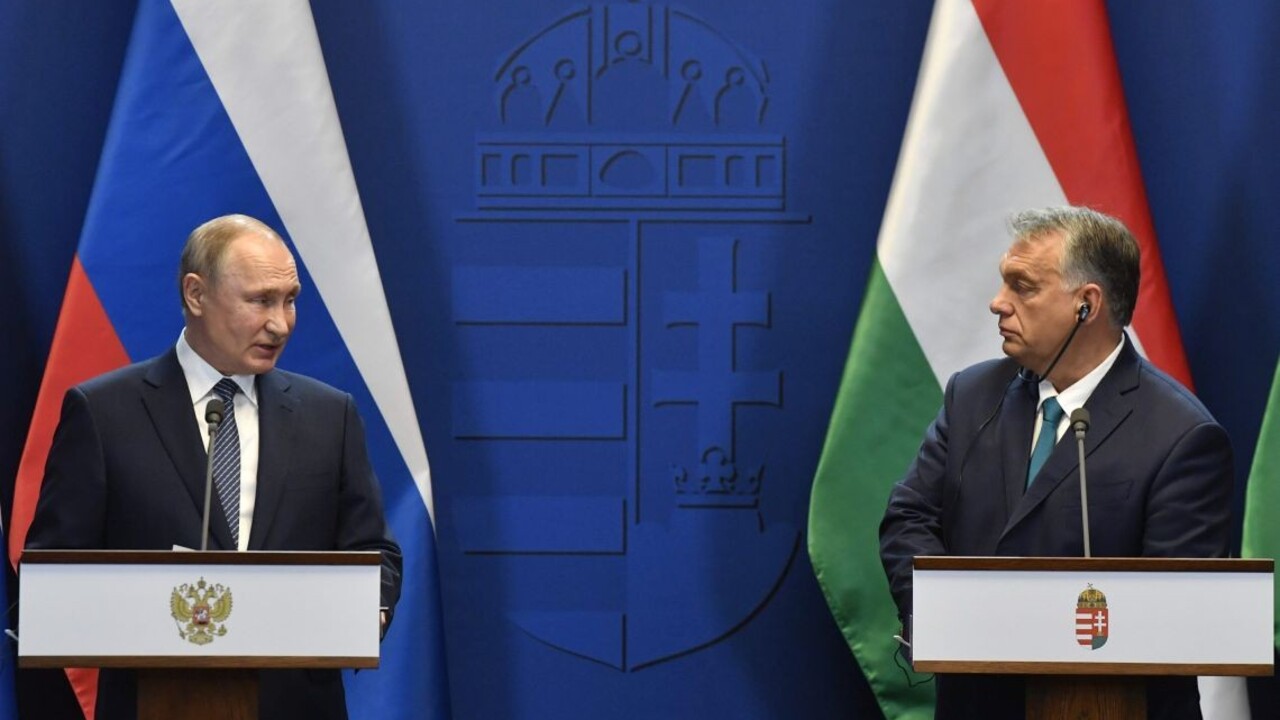 Maďarsko v Bruseli odmietne nákup streliva pre Ukrajinu, vyhlásil minister zahraničných vecí