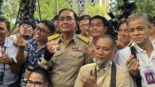 Thajský kráľ dekrétom rozpustil parlament. Predčasné voľby budú v máji