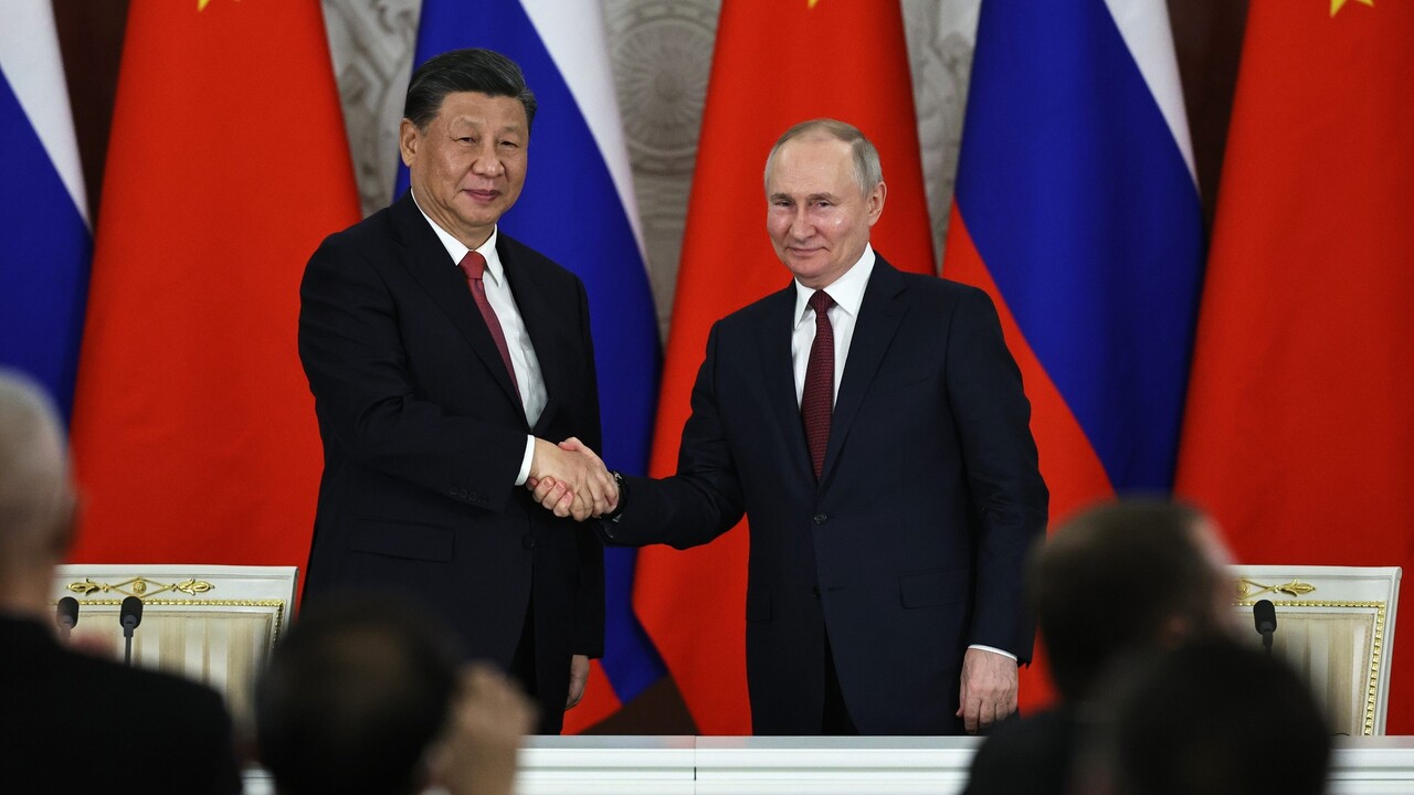 Si Ťin-pching bol pri rokovaniach v Moskve uvoľnenejší ako Putin, tvrdia experti