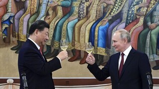 Putinovi sa nepodarilo dojednať neobmedzené partnerstvo s Čínou, myslia si analytici