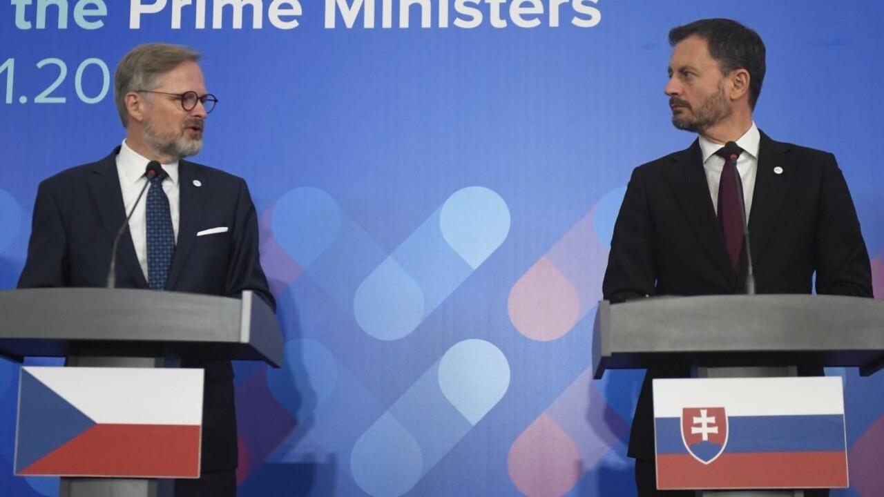 V apríli sa stretnú česká a slovenská vláda. Spoločne budú rokovať o spolupráci aj o Ukrajine