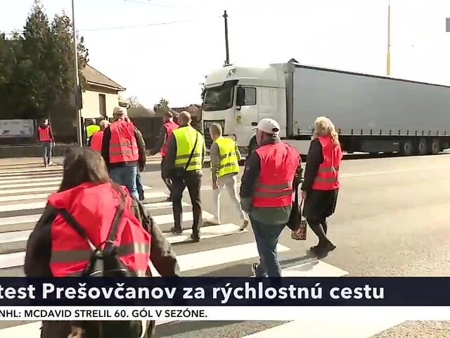 V Prešove zablokovali aktivisti dopravu. Chcú upozorniť na potrebu začatia výstavby rýchlostnej cesty