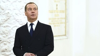 Rusko chce na Ukrajine vytvoriť demilitarizované zóny, vyhlásil Medvedev