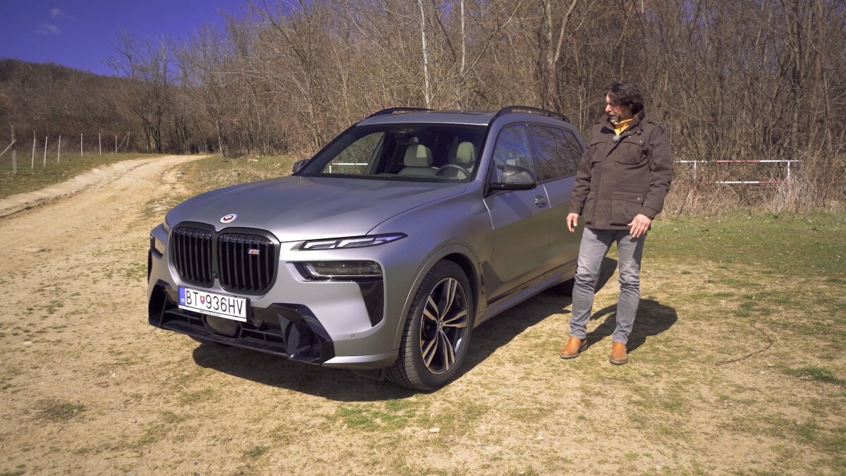 BMW X7