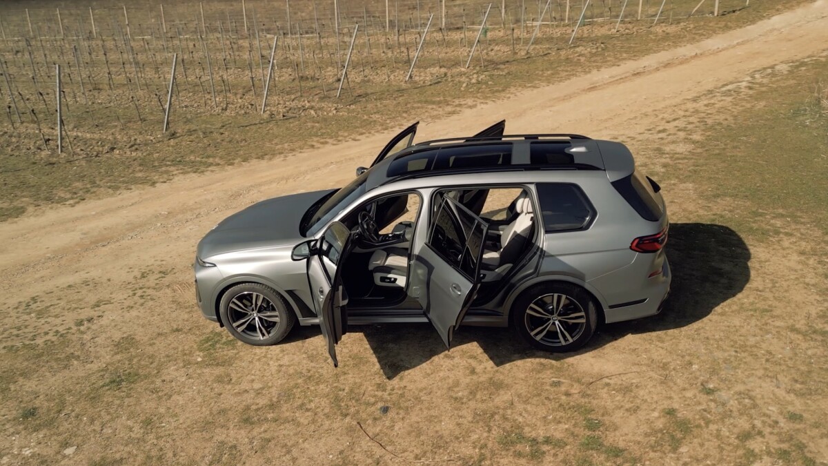 BMW X7