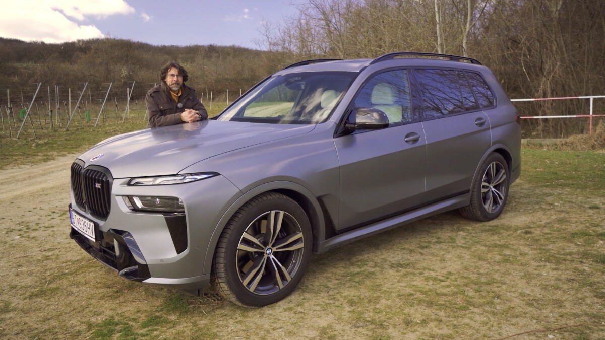 BMW X7