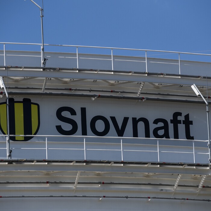 Slovnaft nesúhlasí s novelou zákona o solidárnom príspevku. Žiada prezidentku o vetovanie